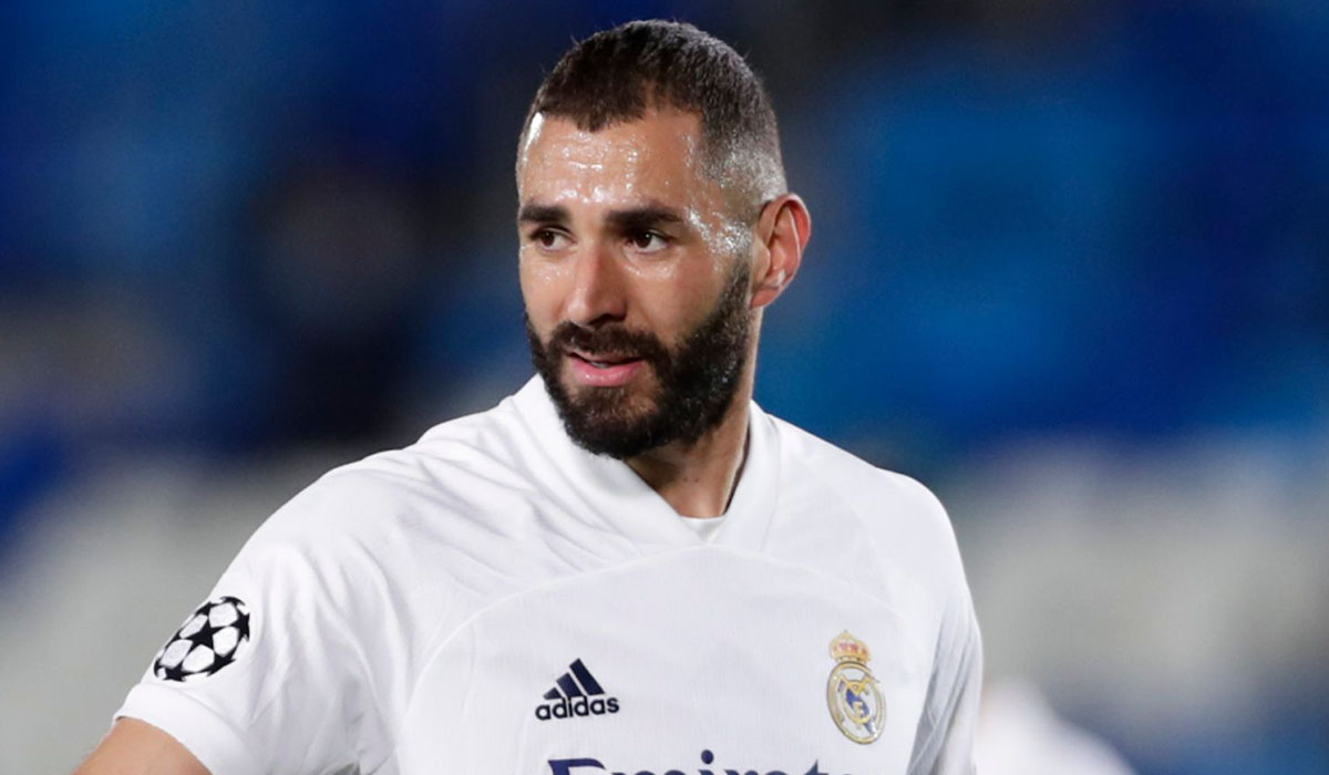 Real Madrid striker Benzema tests positive for Covid-19 in countdown to new season